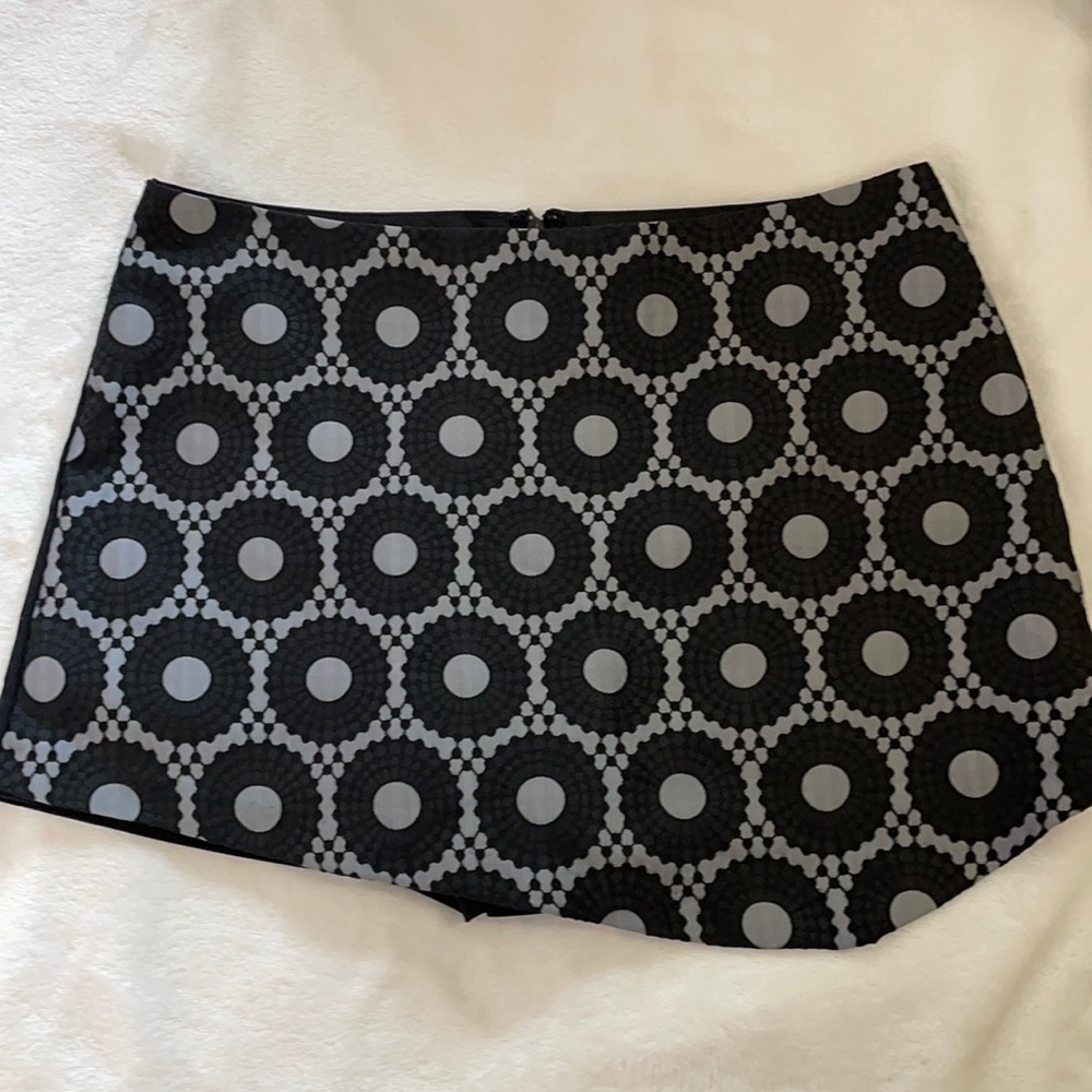 Skort
